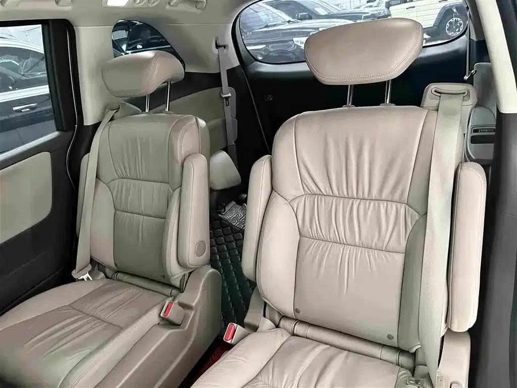 2017 Odyssey 2.4L Luxury Edition — миниатюра 11