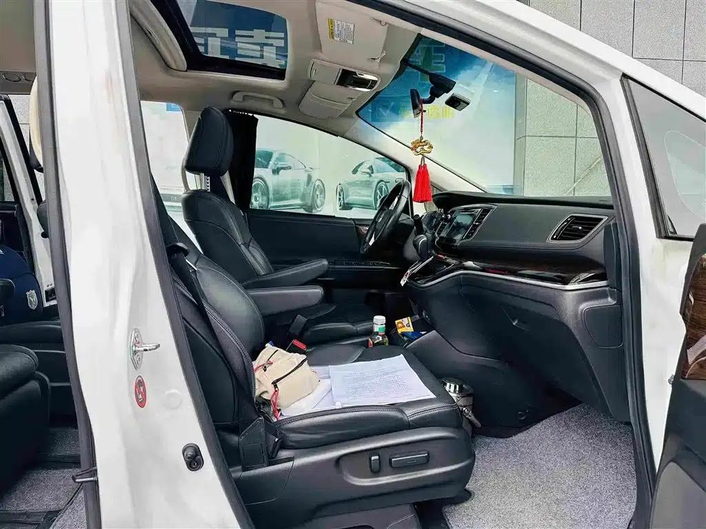 Odyssey 2015 2.4L Smart Edition — миниатюра 13