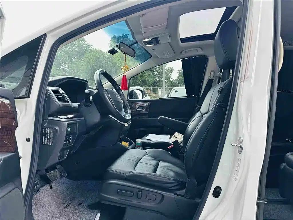 Odyssey 2015 2.4L Smart Edition — миниатюра 10