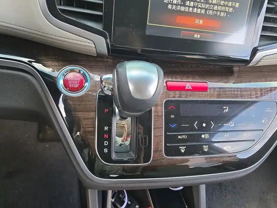Odyssey 2017 2.4L Smart Edition — миниатюра 16