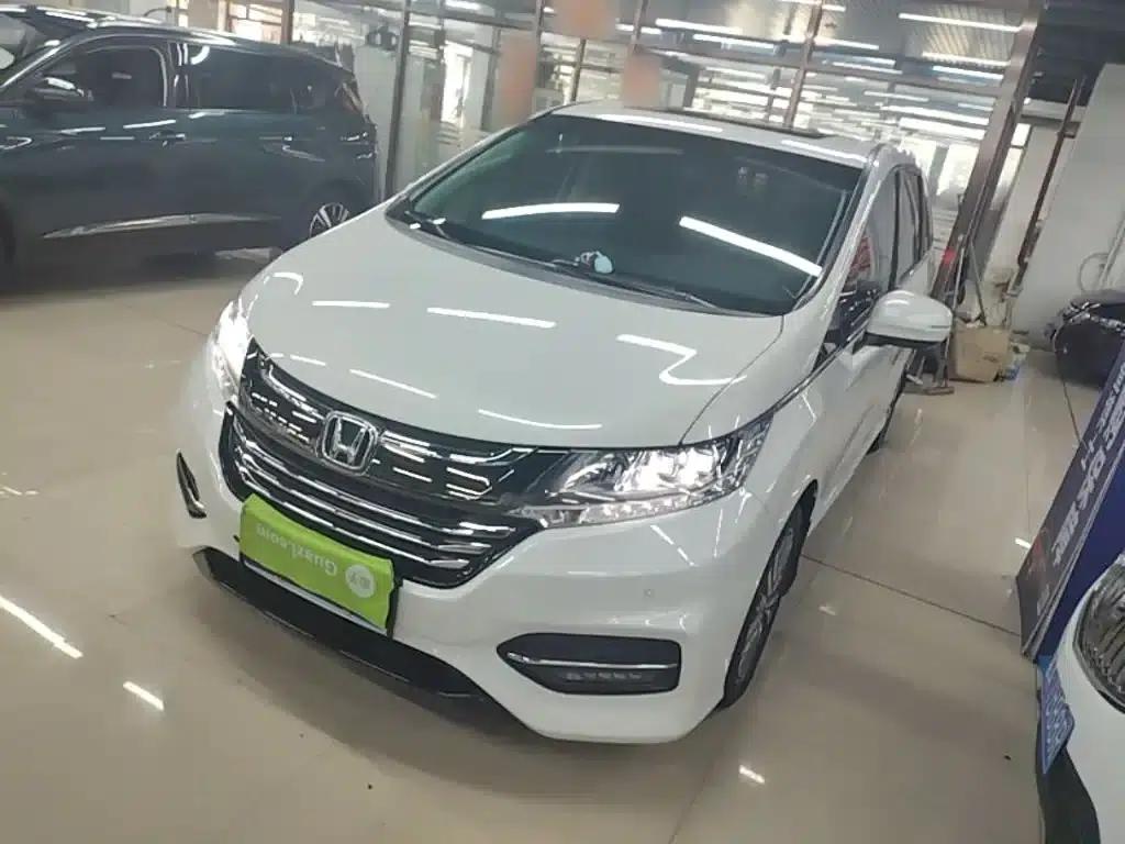 Odyssey 2018 2.4L Smart Edition — миниатюра 2