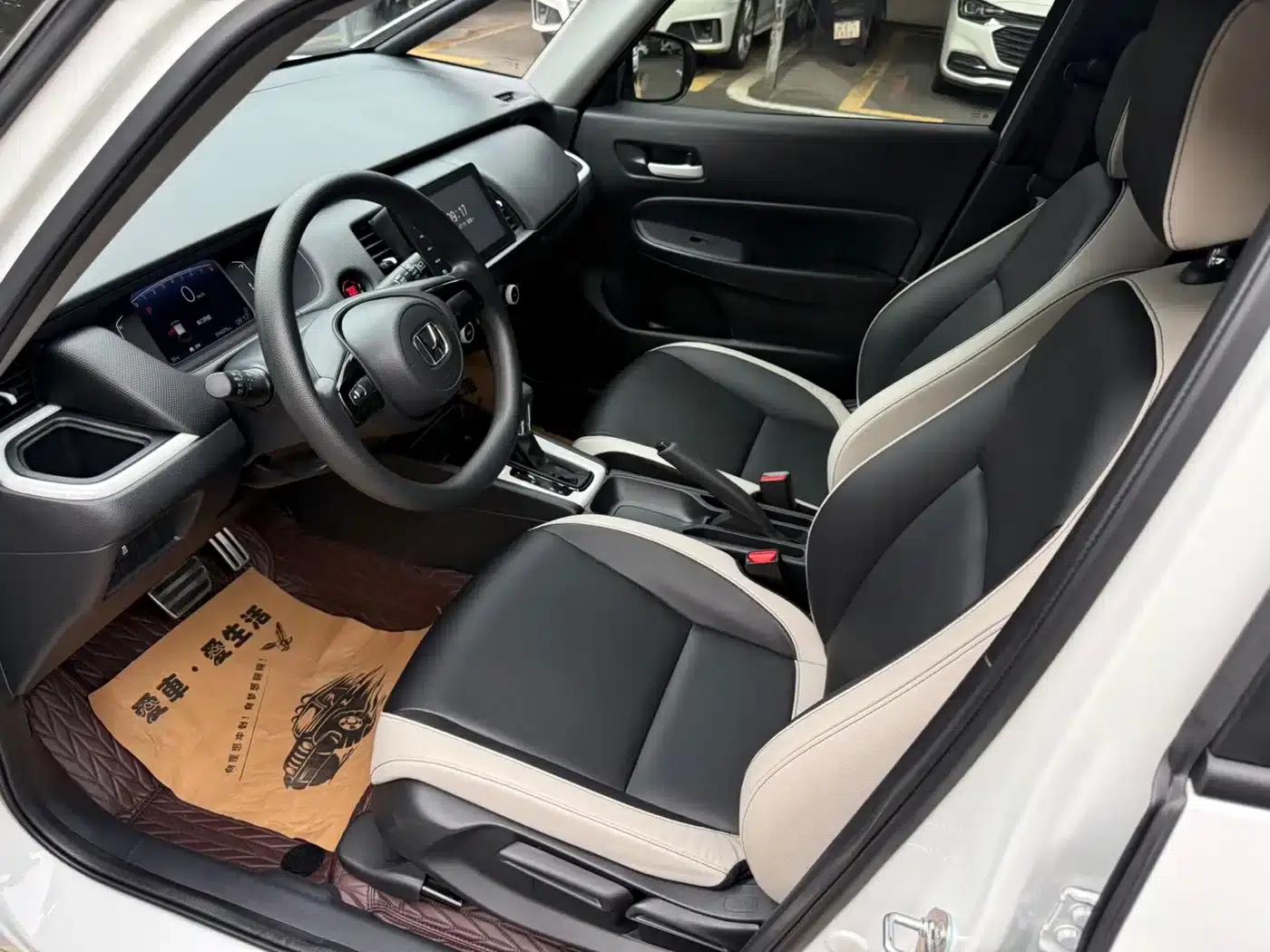 Honda Fit 2023 1.5L CVT Sport Edition — миниатюра 11