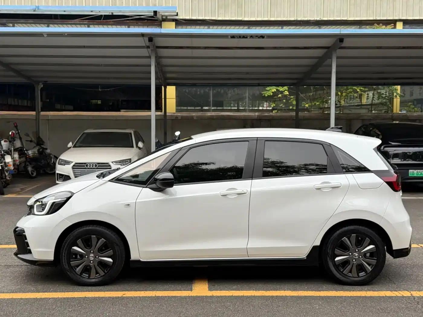 Honda Fit 2023 1.5L CVT Sport Edition — миниатюра 9