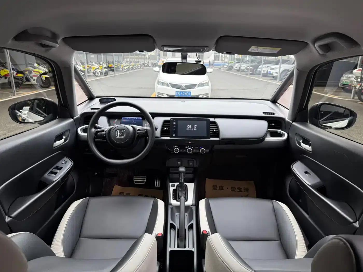 Honda Fit 2023 1.5L CVT Sport Edition — миниатюра 10