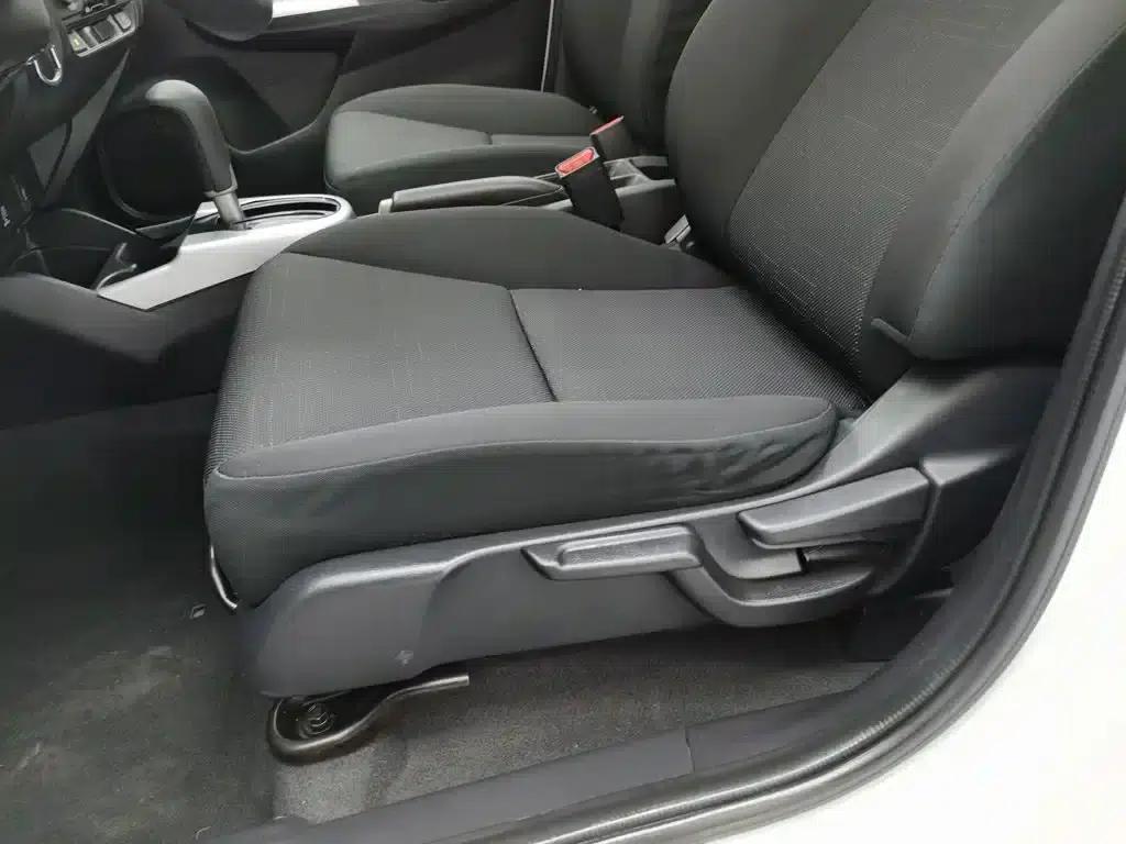Honda Fit 2016 1.5L LXS CVT Comfort Sunroof Edition — миниатюра 20