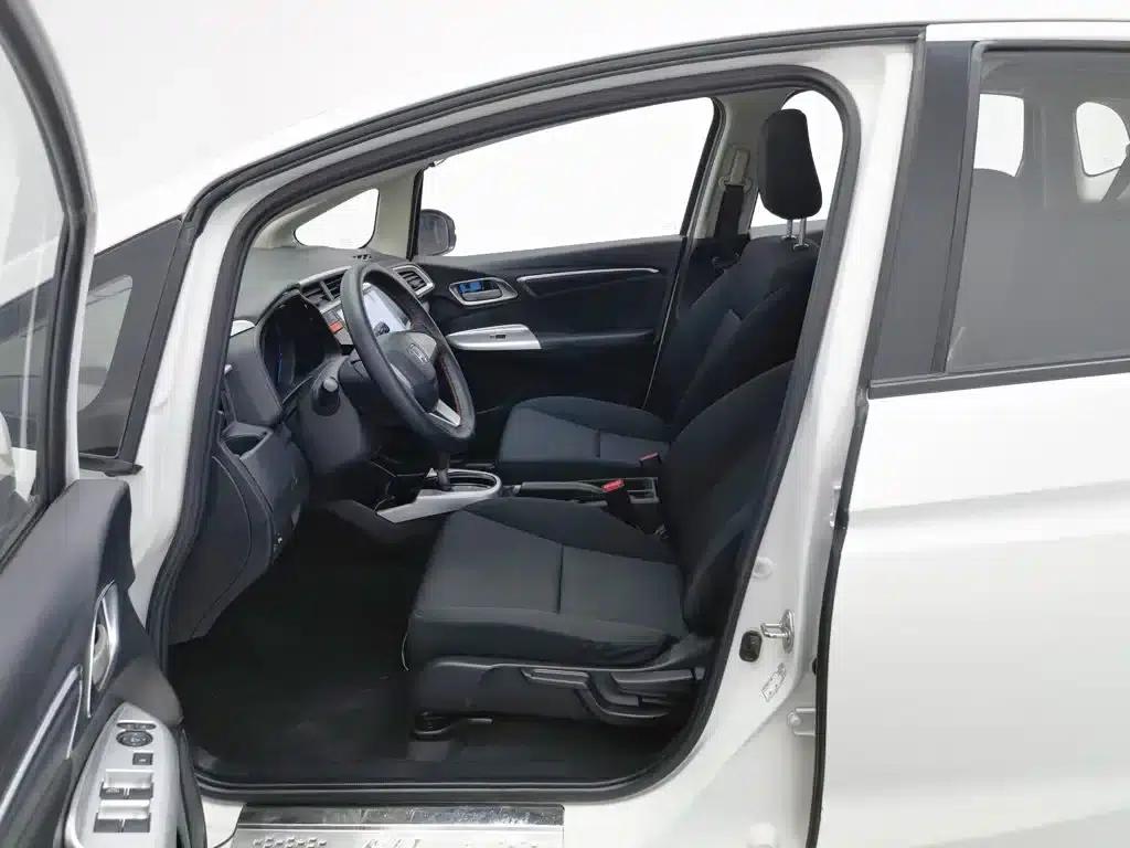 Honda Fit 2016 1.5L LXS CVT Comfort Sunroof Edition — миниатюра 10