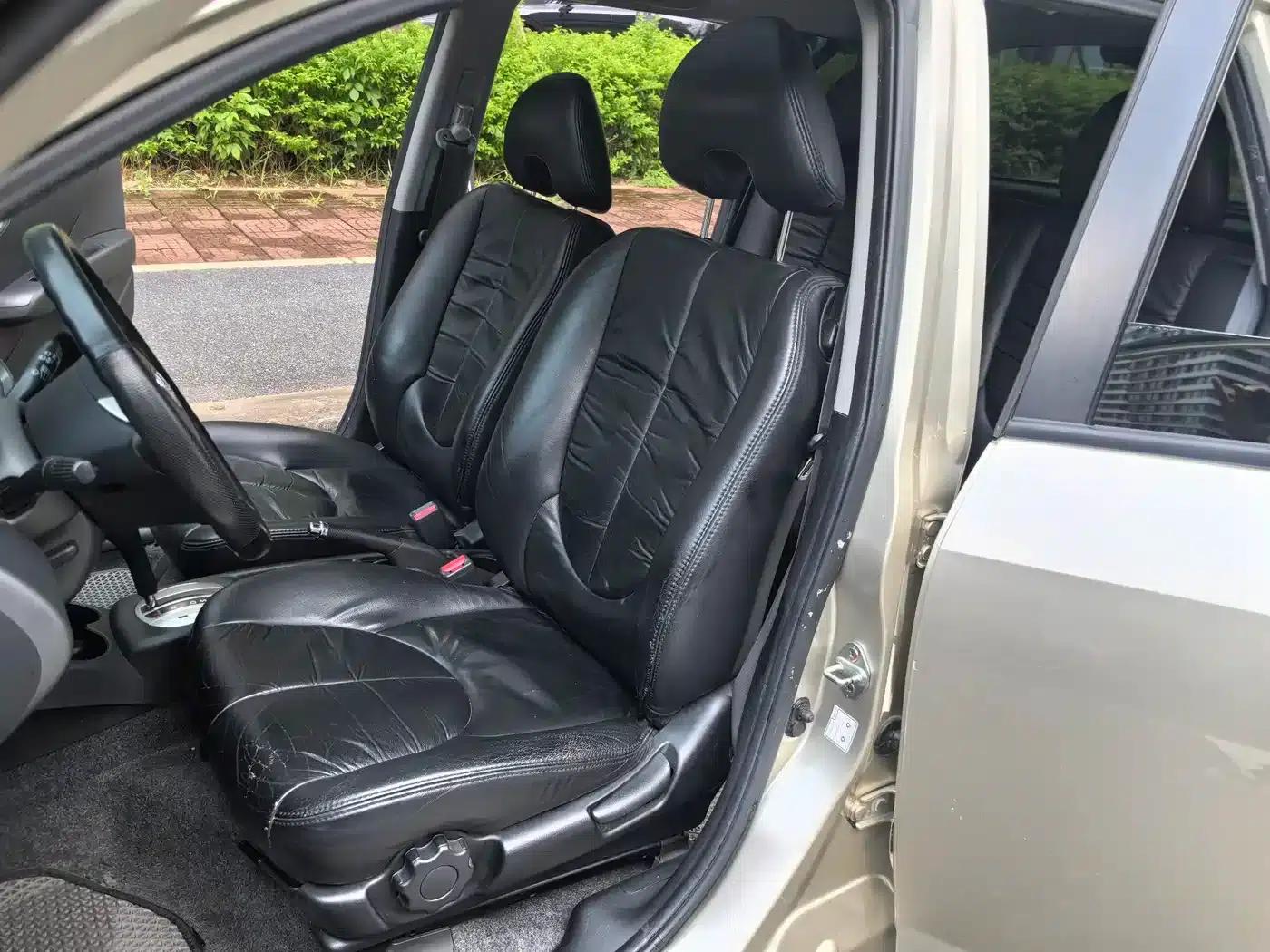 Honda Fit 2005 1.5 CVT — миниатюра 14