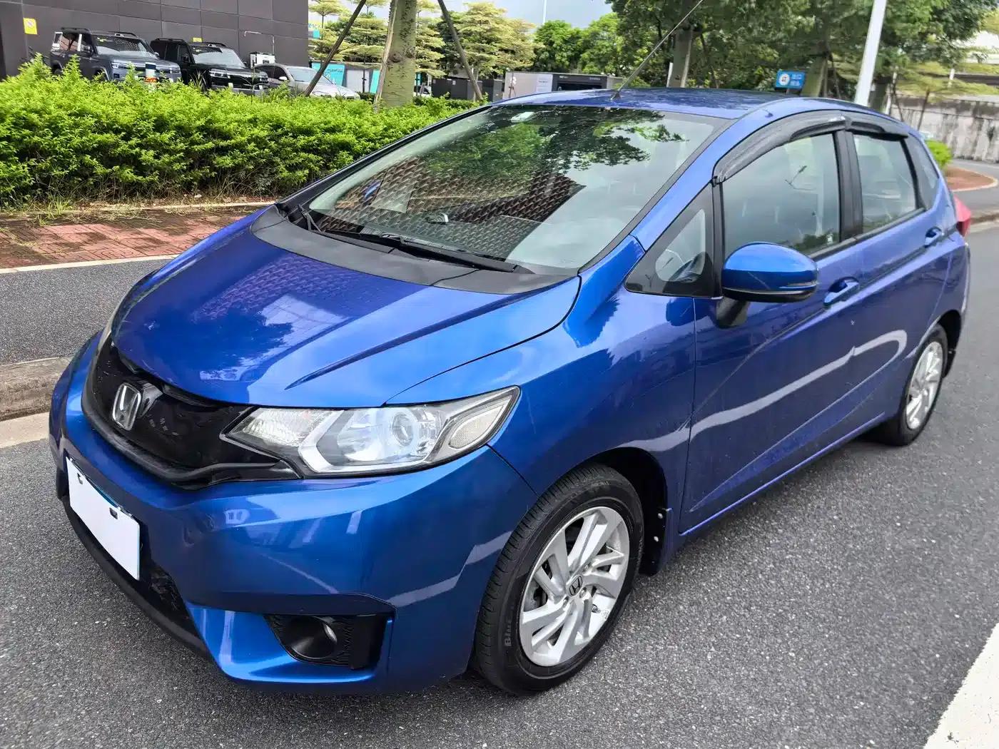 Honda Fit 2014 1.5L SE CVT Fashion Edition — миниатюра 1