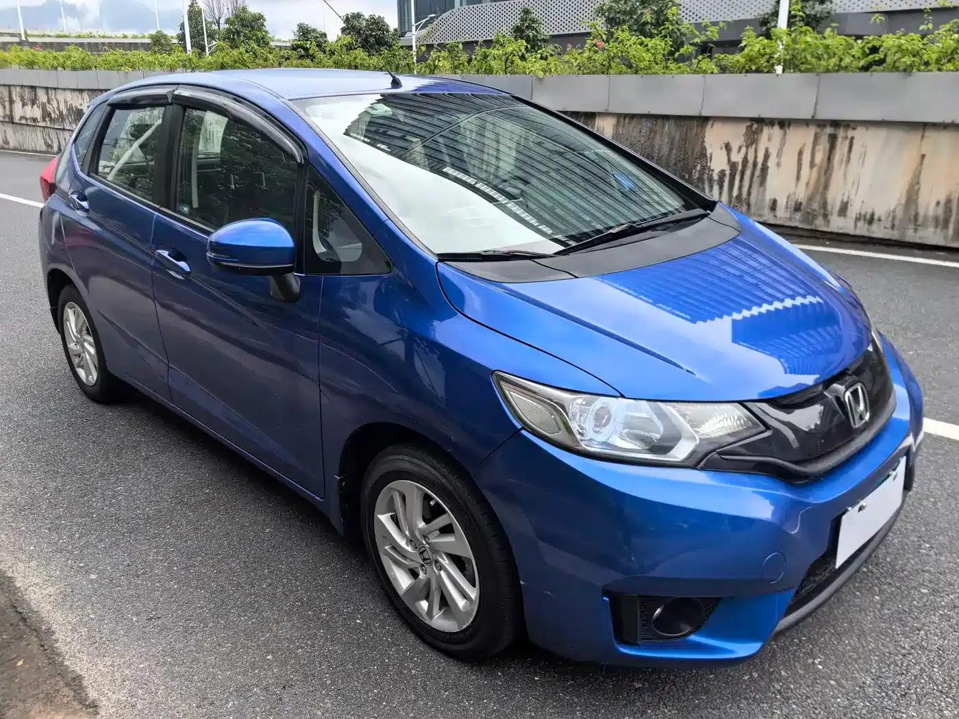 Honda Fit 2014 1.5L SE CVT Fashion Edition — миниатюра 2