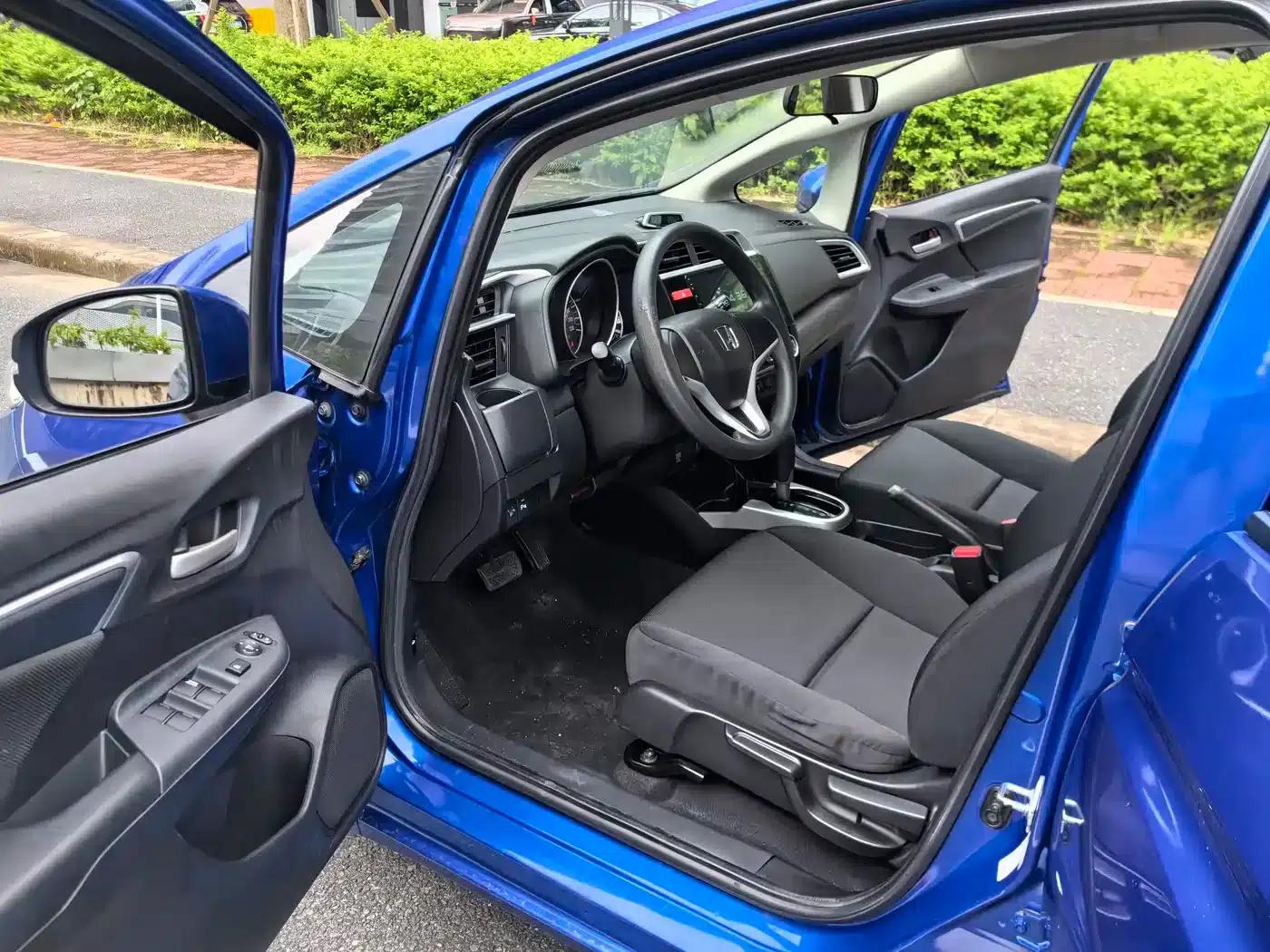 Honda Fit 2014 1.5L SE CVT Fashion Edition — миниатюра 15
