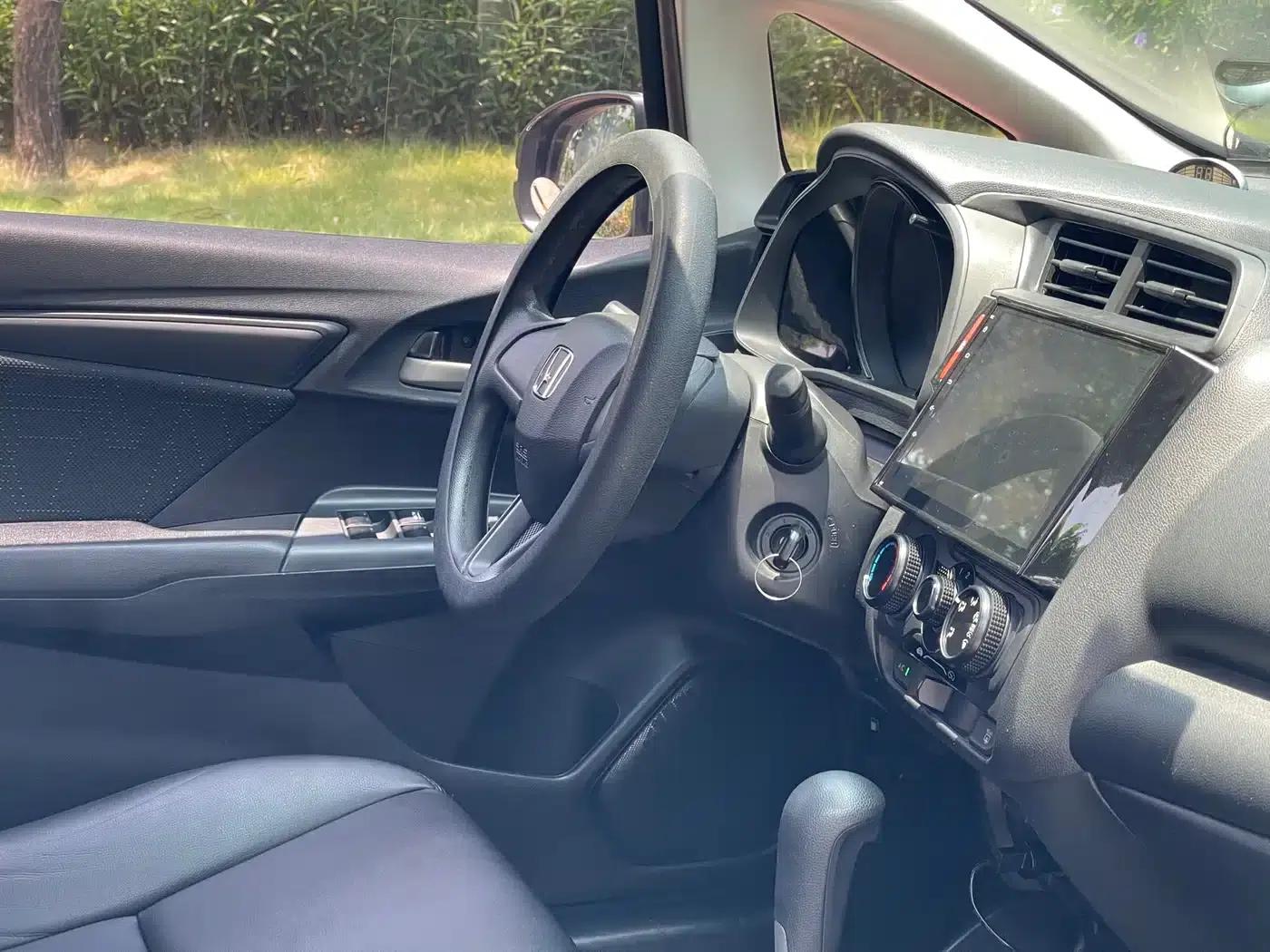 Honda Fit 2014 1.5L LX CVT Comfort — миниатюра 10