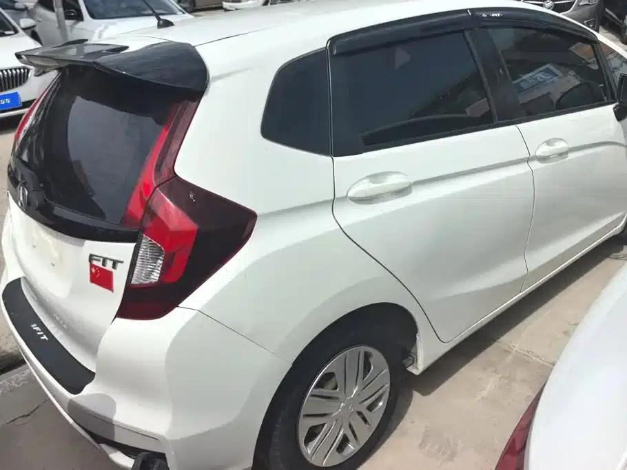 Honda Fit 2018 1.5L CVT Comfort Edition — миниатюра 3
