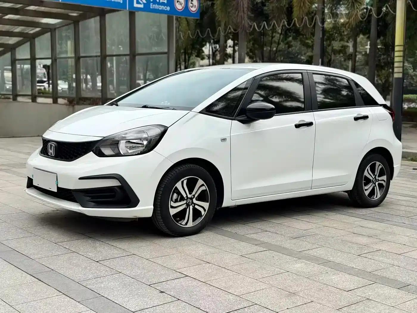 Honda Fit 2021 1.5L CVT Trend Edition — миниатюра 1