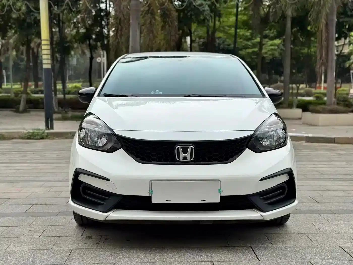 Honda Fit 2021 1.5L CVT Trend Edition — миниатюра 2