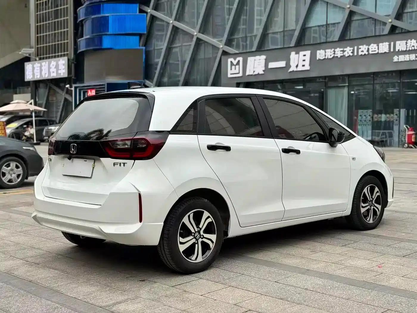 Honda Fit 2021 1.5L CVT Trend Edition — миниатюра 4