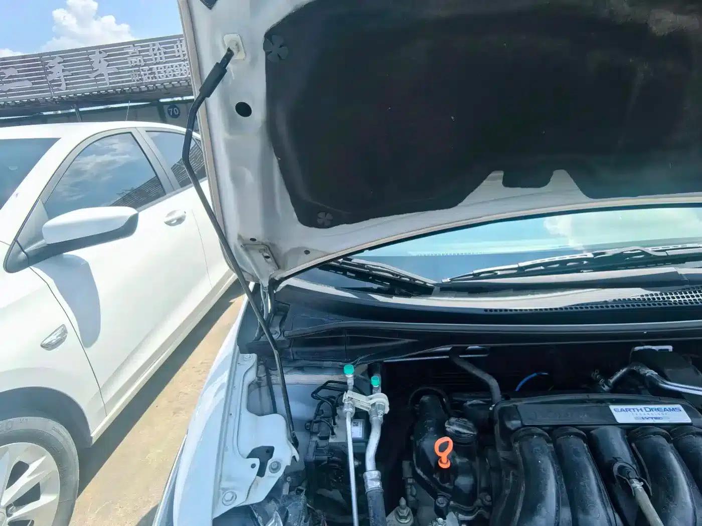 Honda Fit 2018 1.5L CVT Comfort Edition — миниатюра 8