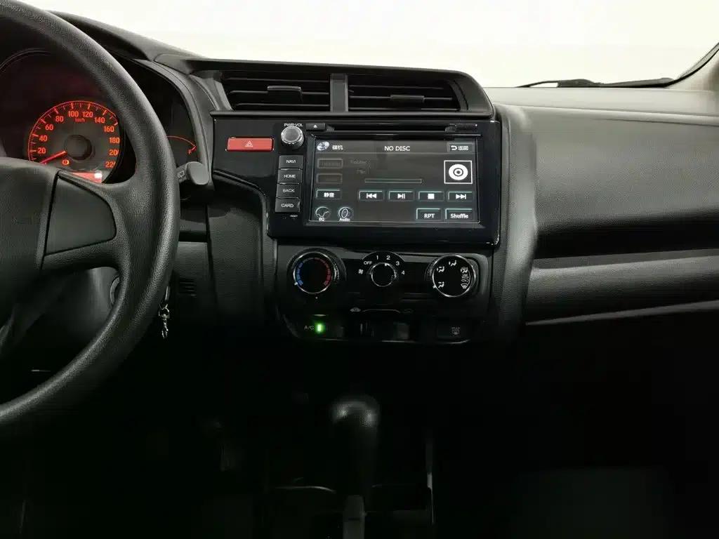 Honda Fit 2014 1.5L LX CVT Comfort — миниатюра 12