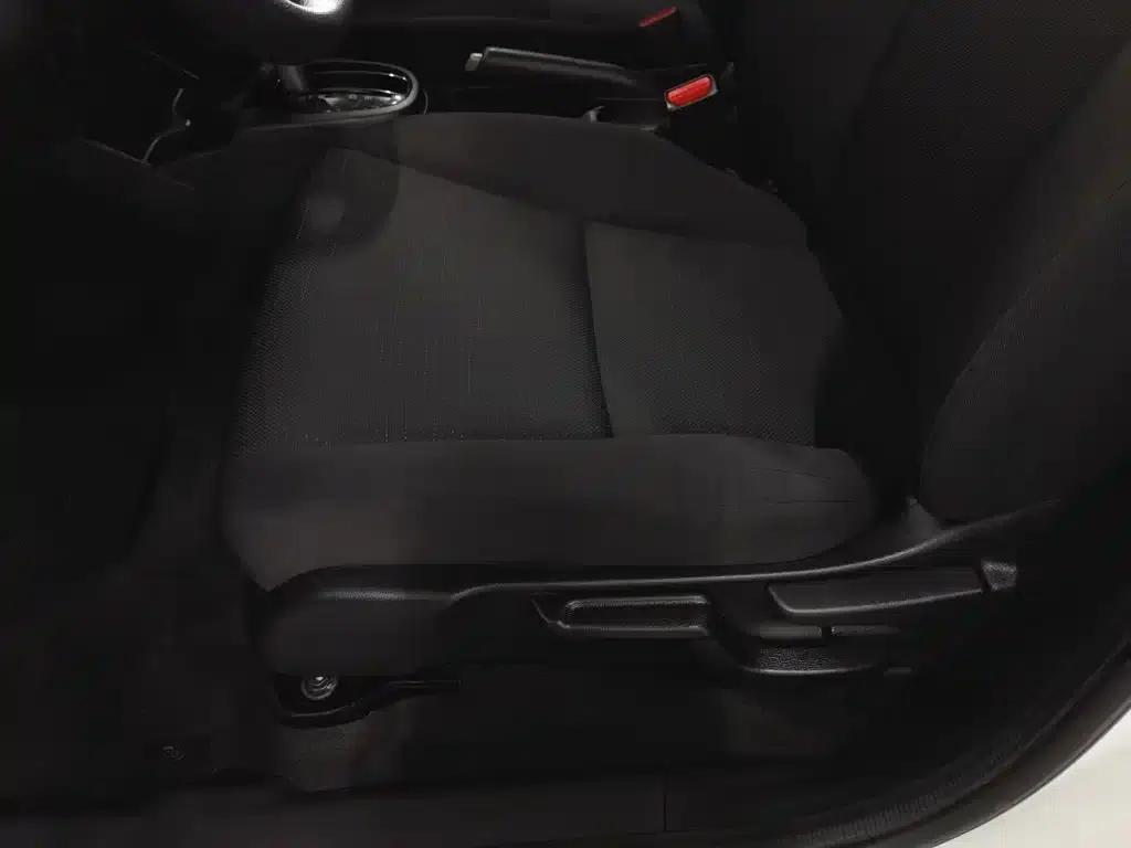 Honda Fit 2014 1.5L LX CVT Comfort — миниатюра 20
