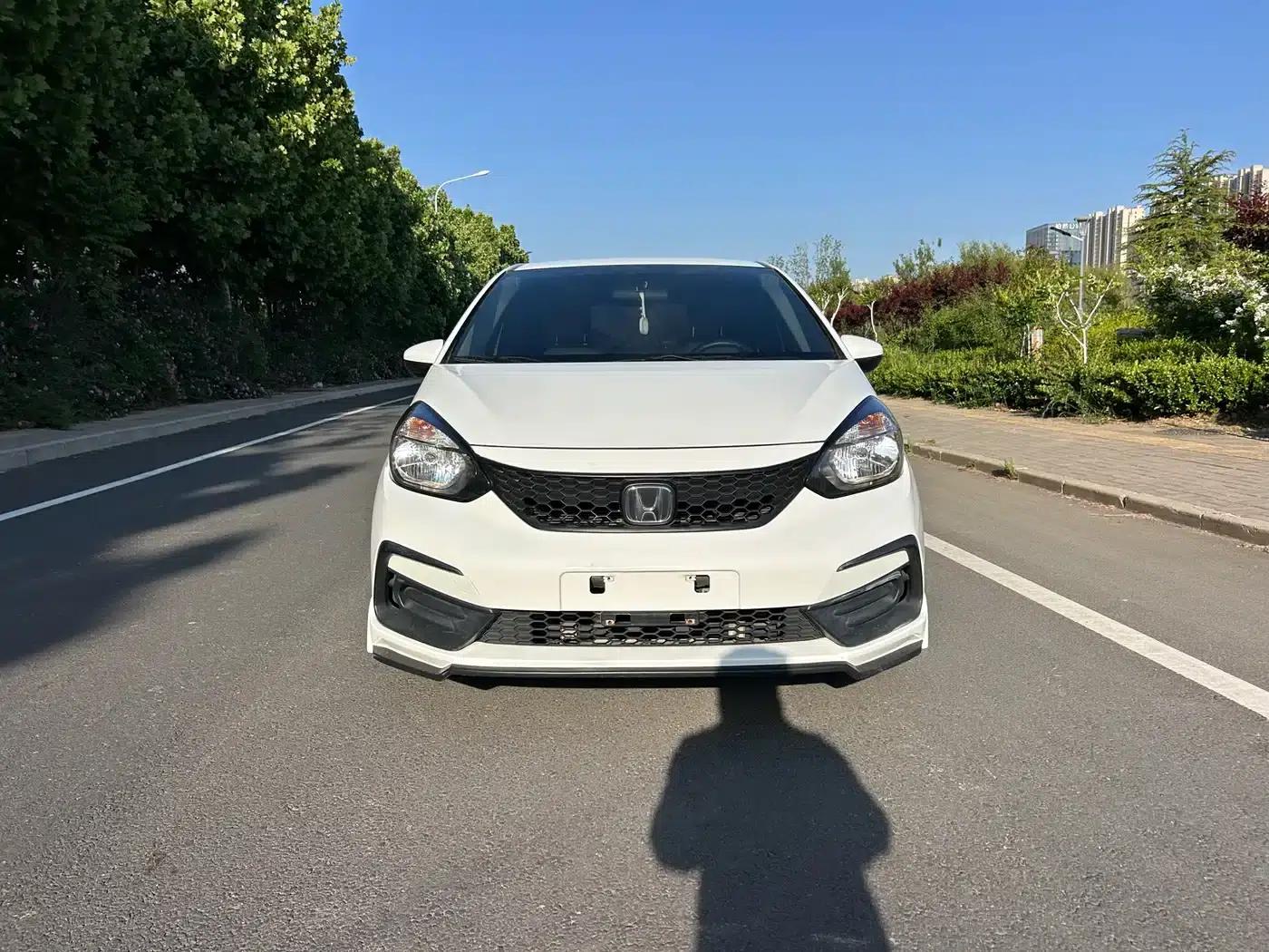 Honda Fit 2021 1.5L CVT Trendy Edition — миниатюра 2