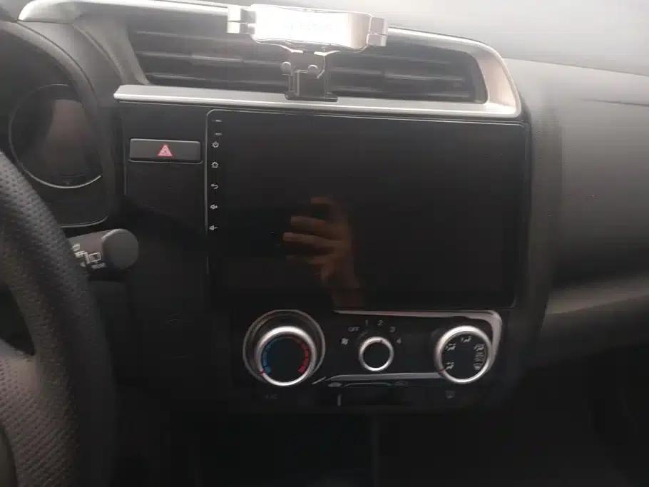 Honda Fit 2018 1.5L CVT Sport Edition — миниатюра 13