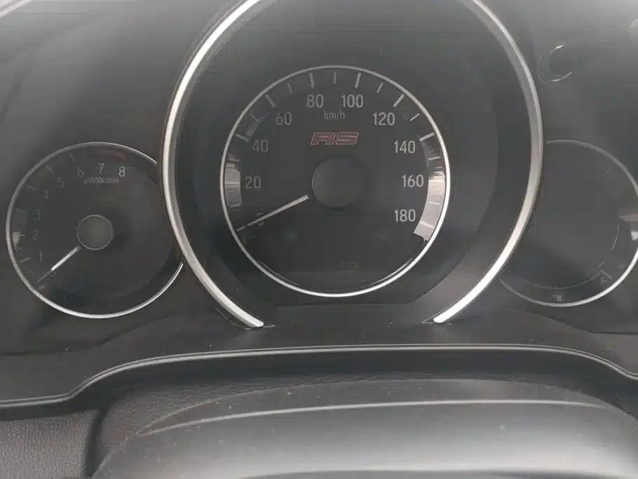 Honda Fit 2018 1.5L CVT Sport Edition — миниатюра 14