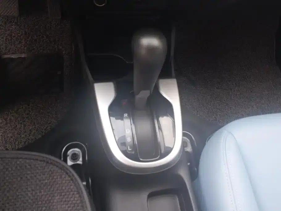 Honda Fit 2018 1.5L CVT Sport Edition — миниатюра 16