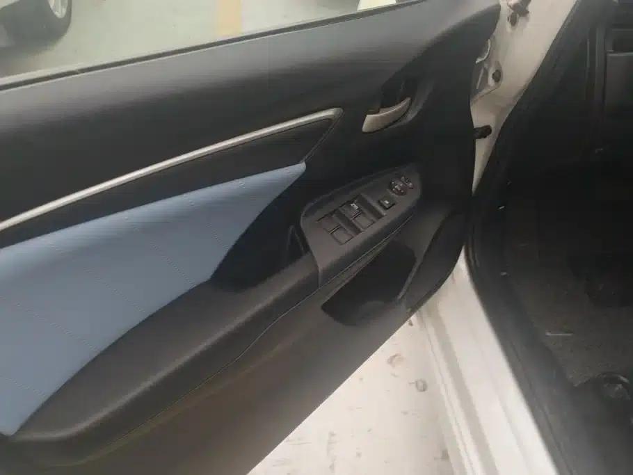 Honda Fit 2018 1.5L CVT Sport Edition — миниатюра 7