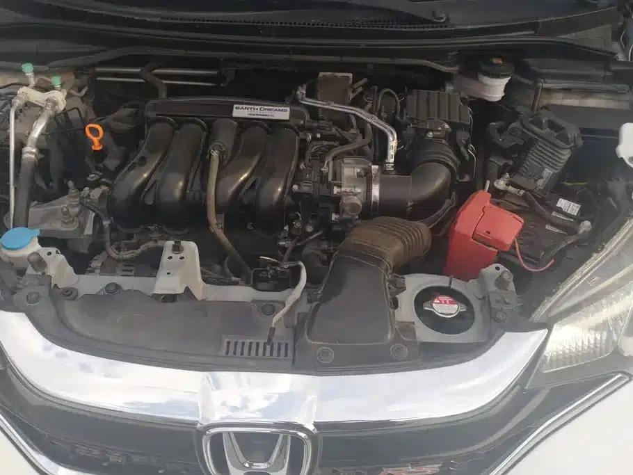 Honda Fit 2018 1.5L CVT Sport Edition — миниатюра 10