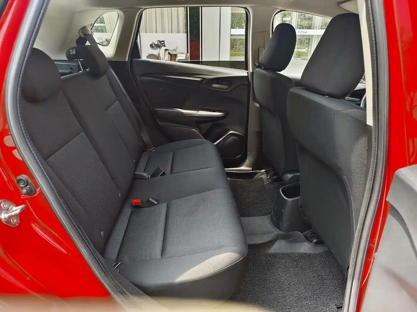 Honda Fit 2014 1.5L LX CVT Comfort — миниатюра 11