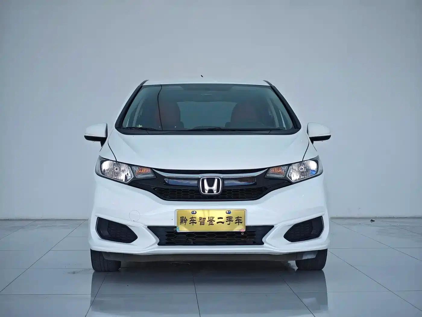 Honda Fit 2018 1.5L CVT Comfort Edition — миниатюра 2