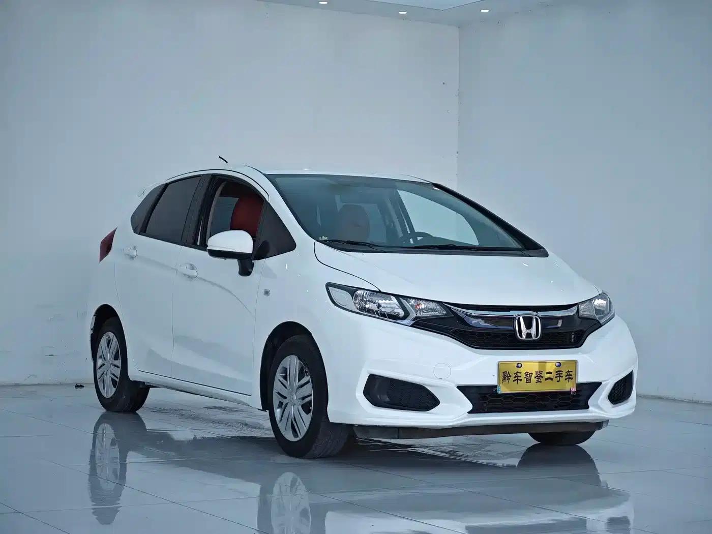 Honda Fit 2018 1.5L CVT Comfort Edition — миниатюра 3