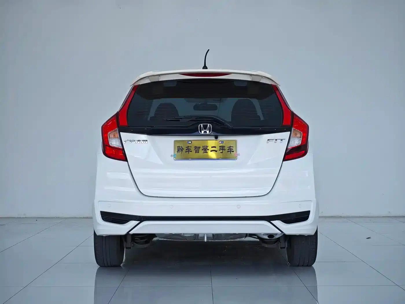 Honda Fit 2018 1.5L CVT Comfort Edition — миниатюра 5