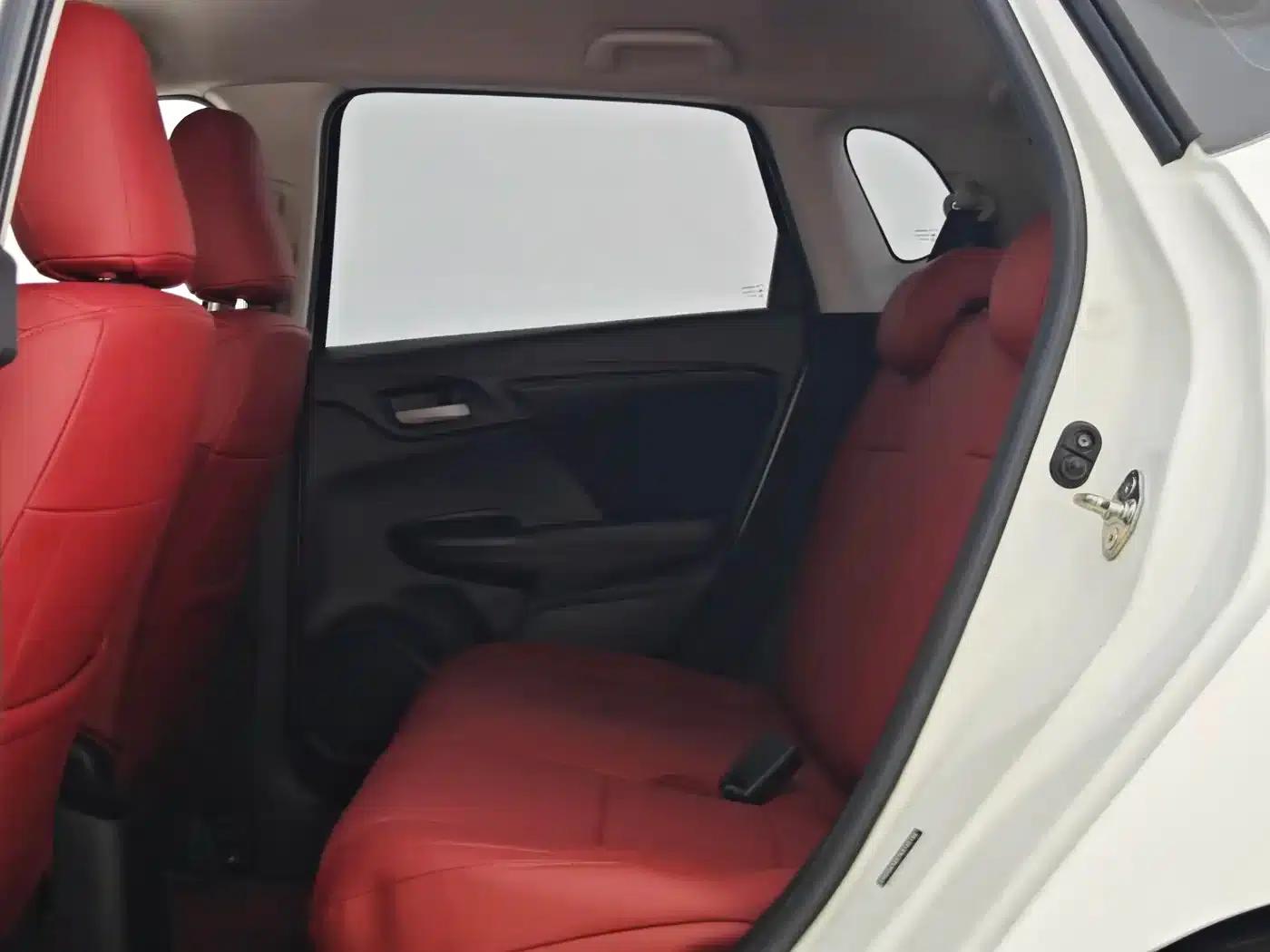 Honda Fit 2018 1.5L CVT Comfort Edition — миниатюра 8