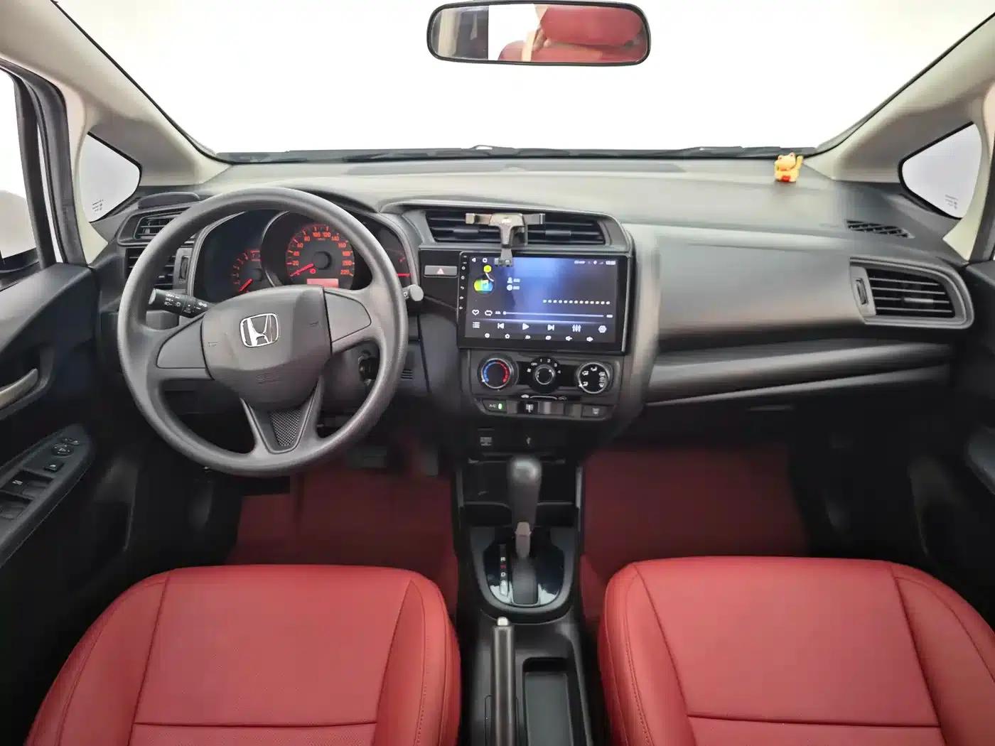 Honda Fit 2018 1.5L CVT Comfort Edition — миниатюра 9