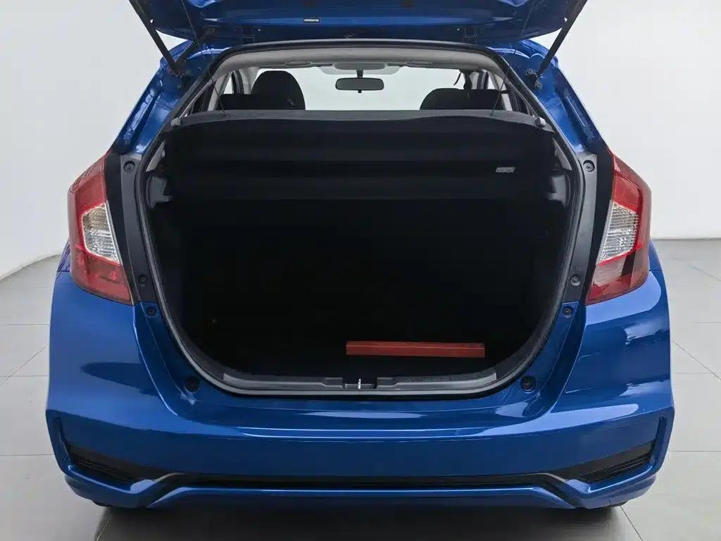 Honda Fit 2018 1.5L CVT Comfort Edition — миниатюра 16
