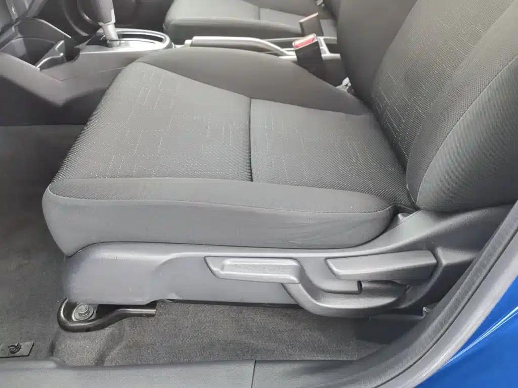 Honda Fit 2018 1.5L CVT Comfort Edition — миниатюра 20