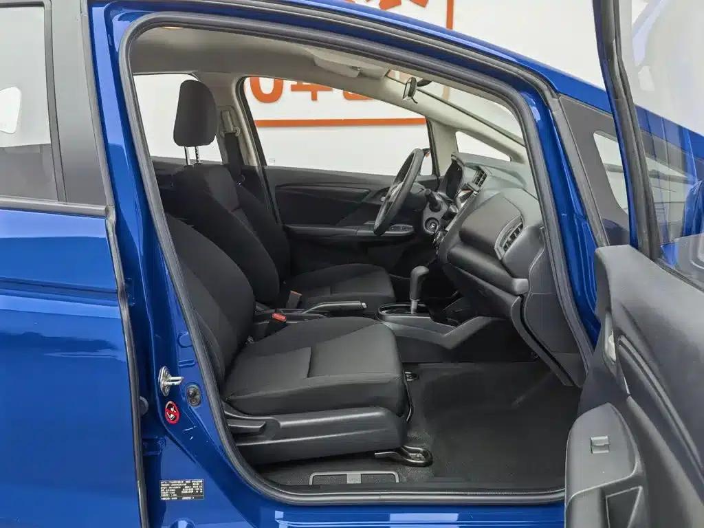 Honda Fit 2018 1.5L CVT Comfort Edition — миниатюра 23