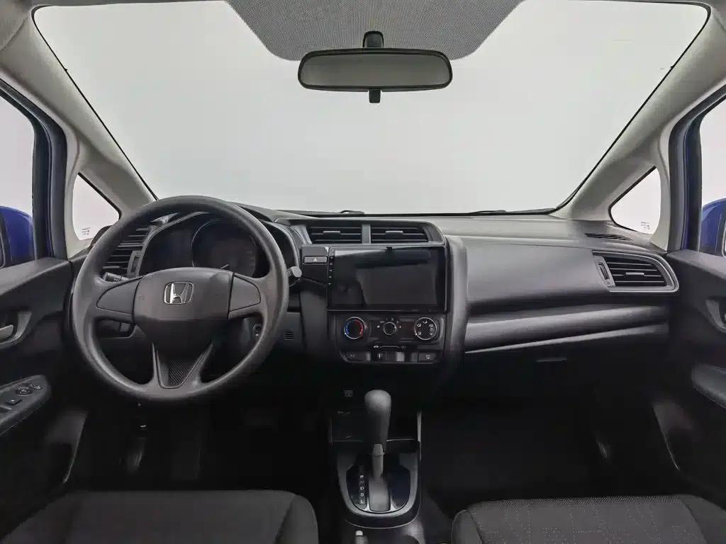 Honda Fit 2018 1.5L CVT Comfort Edition — миниатюра 5