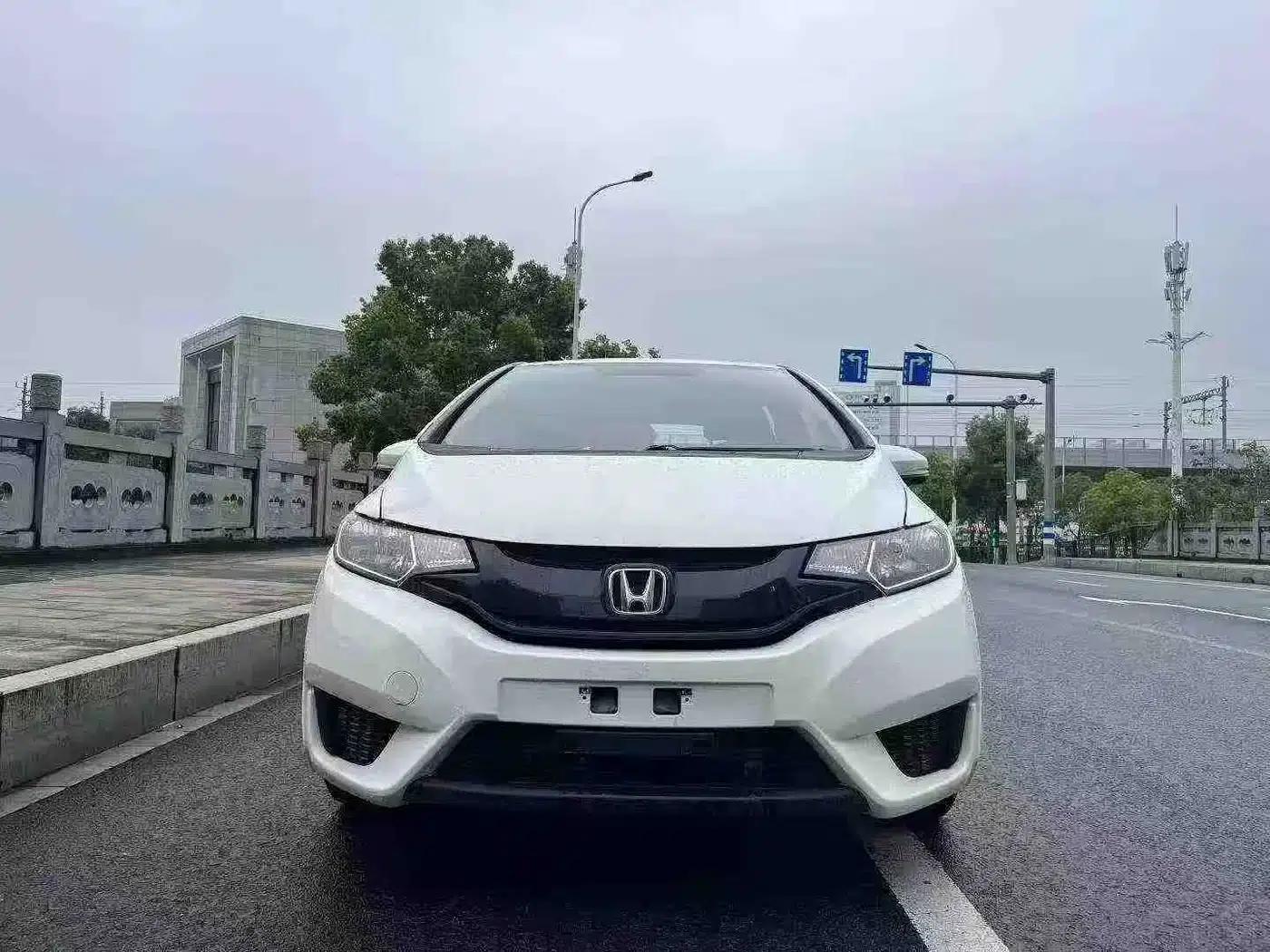 Honda Fit 2014 1.5L EX CVT Elite — миниатюра 2
