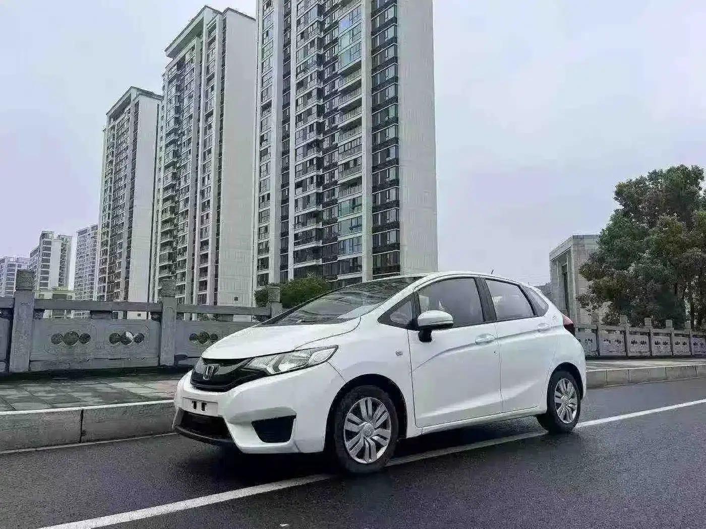 Honda Fit 2014 1.5L EX CVT Elite — миниатюра 3