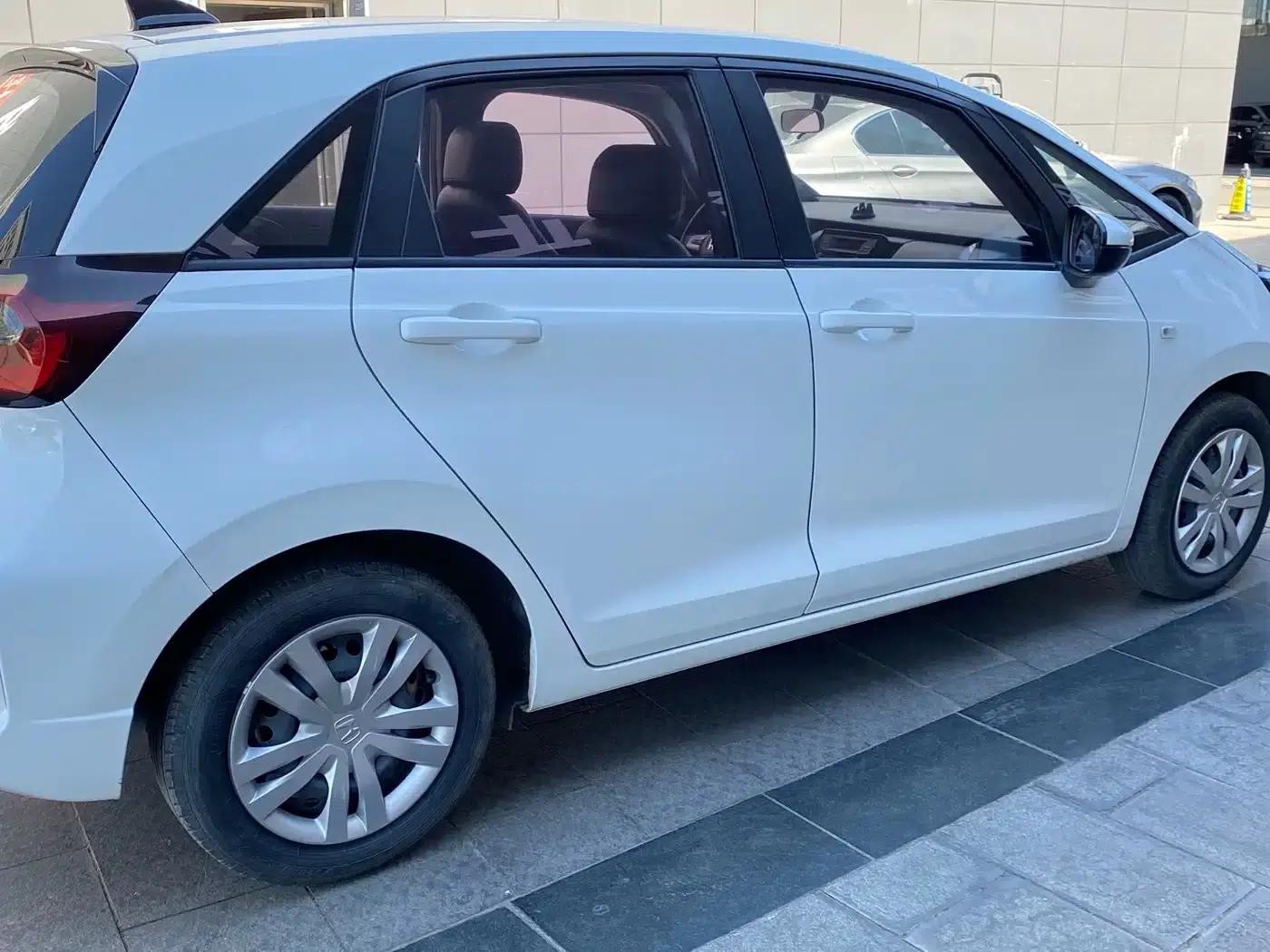 Honda Fit 2022 1.5L CVT Unlimited MUGEN Edition — миниатюра 10