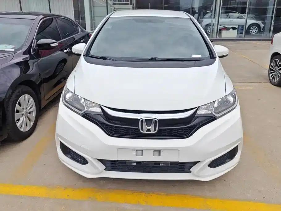 Honda Fit 2018 1.5L CVT Comfort Edition — миниатюра 2