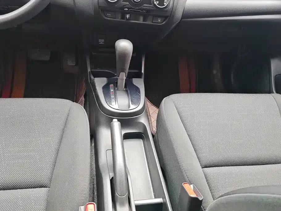 Honda Fit 2018 1.5L CVT Comfort Edition — миниатюра 15