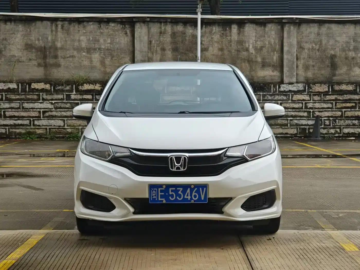 Honda Fit 2020 1.5L CVT Comfort Edition — миниатюра 2