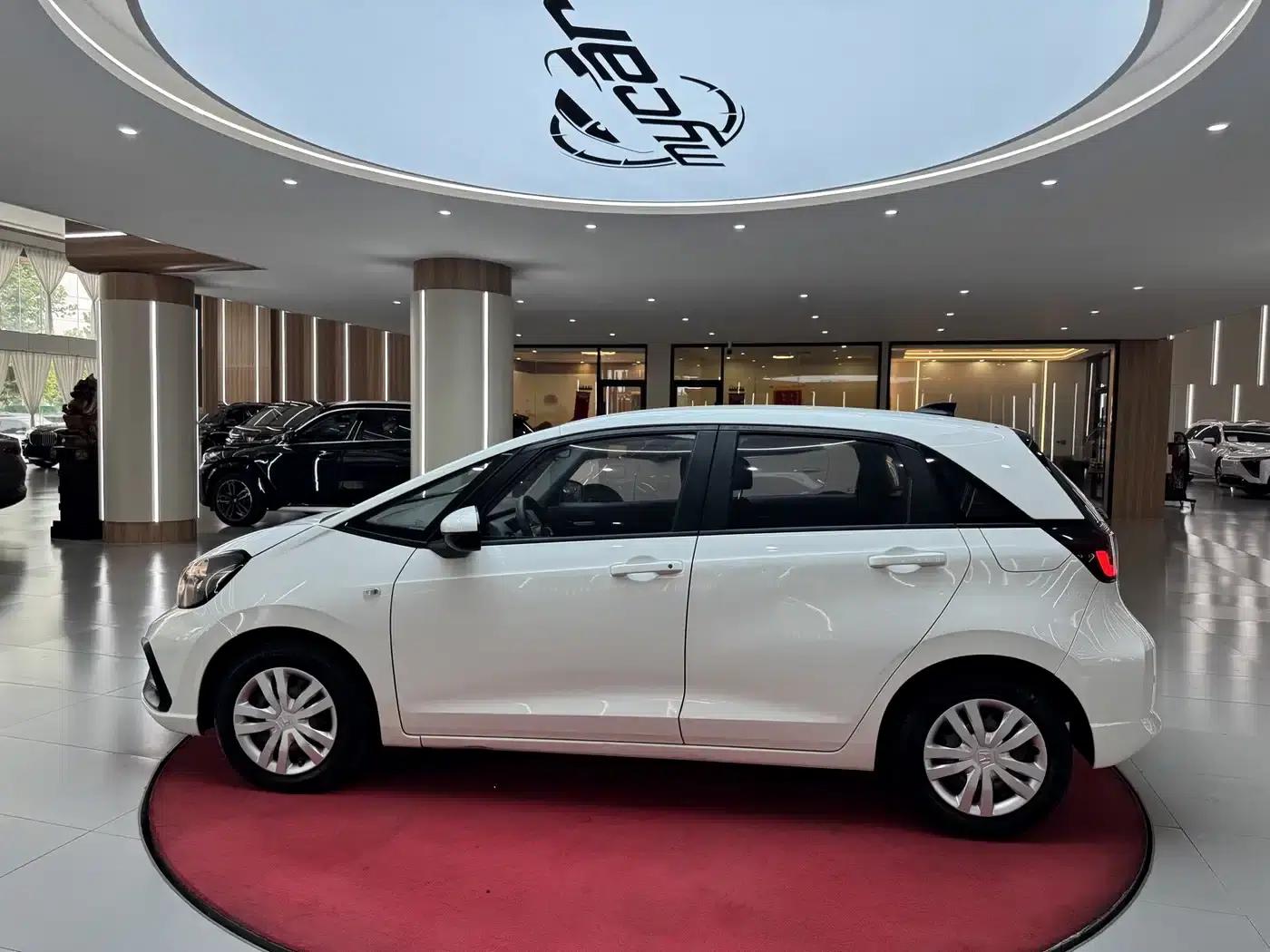 Honda Fit 2021 1.5L CVT Trend Edition — миниатюра 8