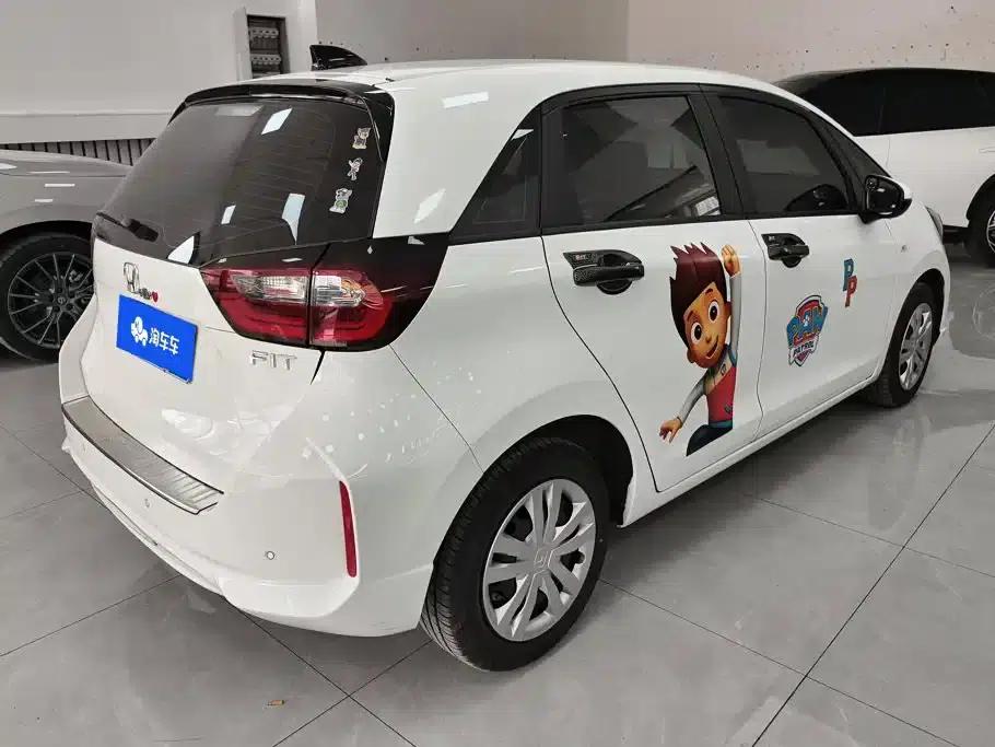 Honda Fit 2021 1.5L CVT Trend Edition — миниатюра 3