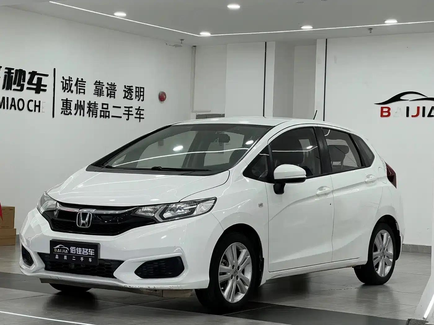 Honda Fit 2018 1.5L CVT Comfort Edition — миниатюра 1