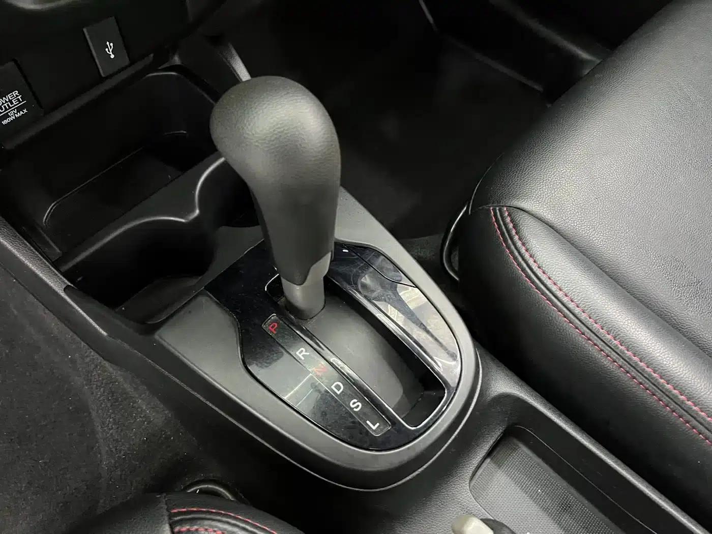Honda Fit 2018 1.5L CVT Comfort Edition — миниатюра 19