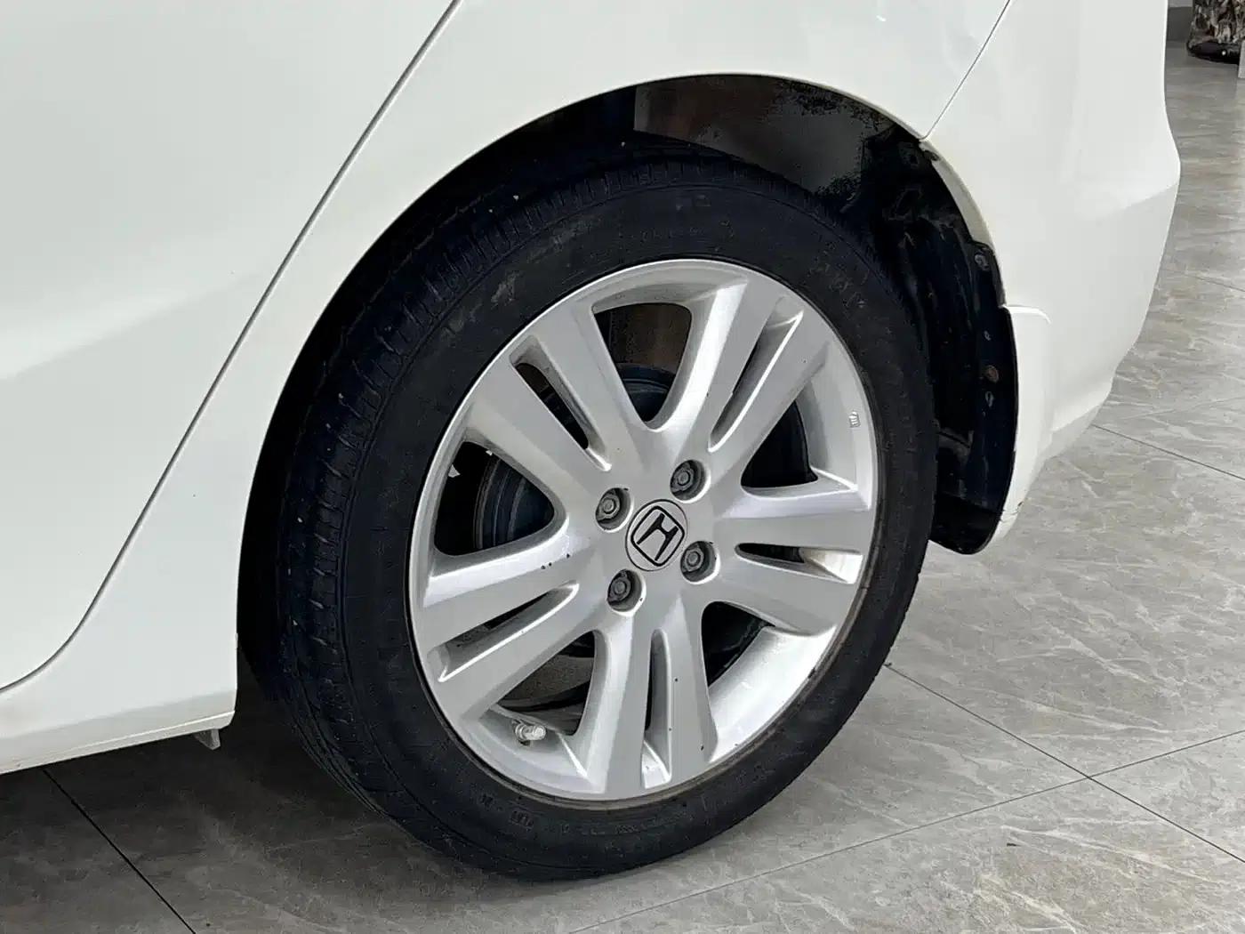 Honda Fit 2018 1.5L CVT Comfort Edition — миниатюра 20