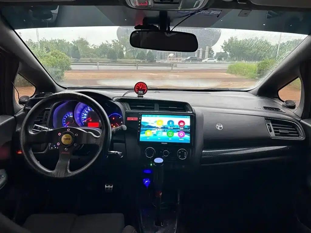 Honda Fit 2014 1.5L LX Manual Comfort Model — миниатюра 9